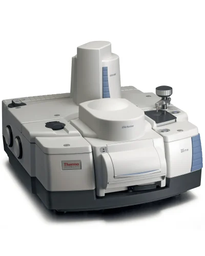 Espectrómetro Nicolet iS50 FTIR